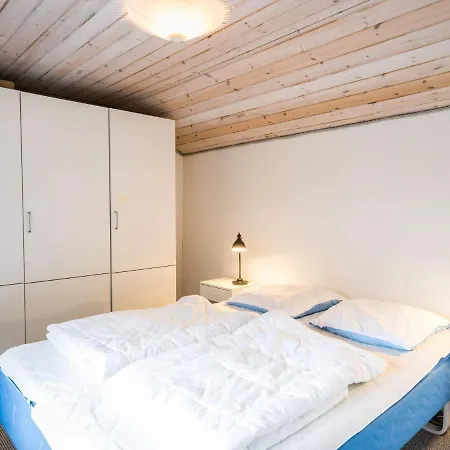 Secluded Pine Tree Cottage-by Traum Dom wakacyjny *